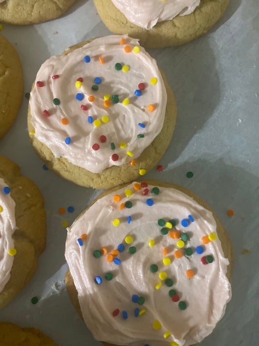 𝐏𝐢𝐧𝐤 𝐂𝐨𝐧𝐟𝐞𝐭𝐭𝐢