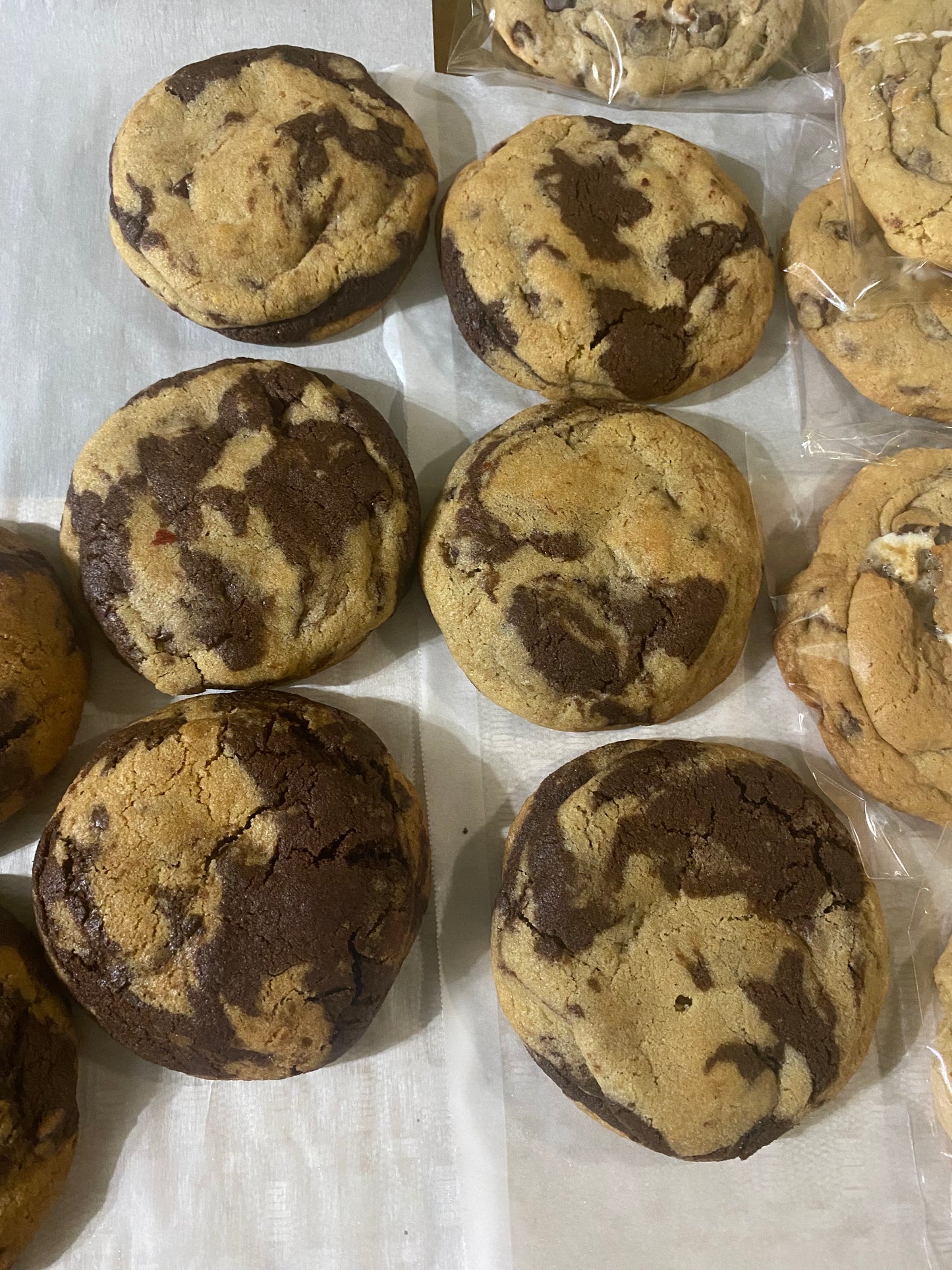 𝐁𝐫𝐨𝐨𝐤𝐢𝐞