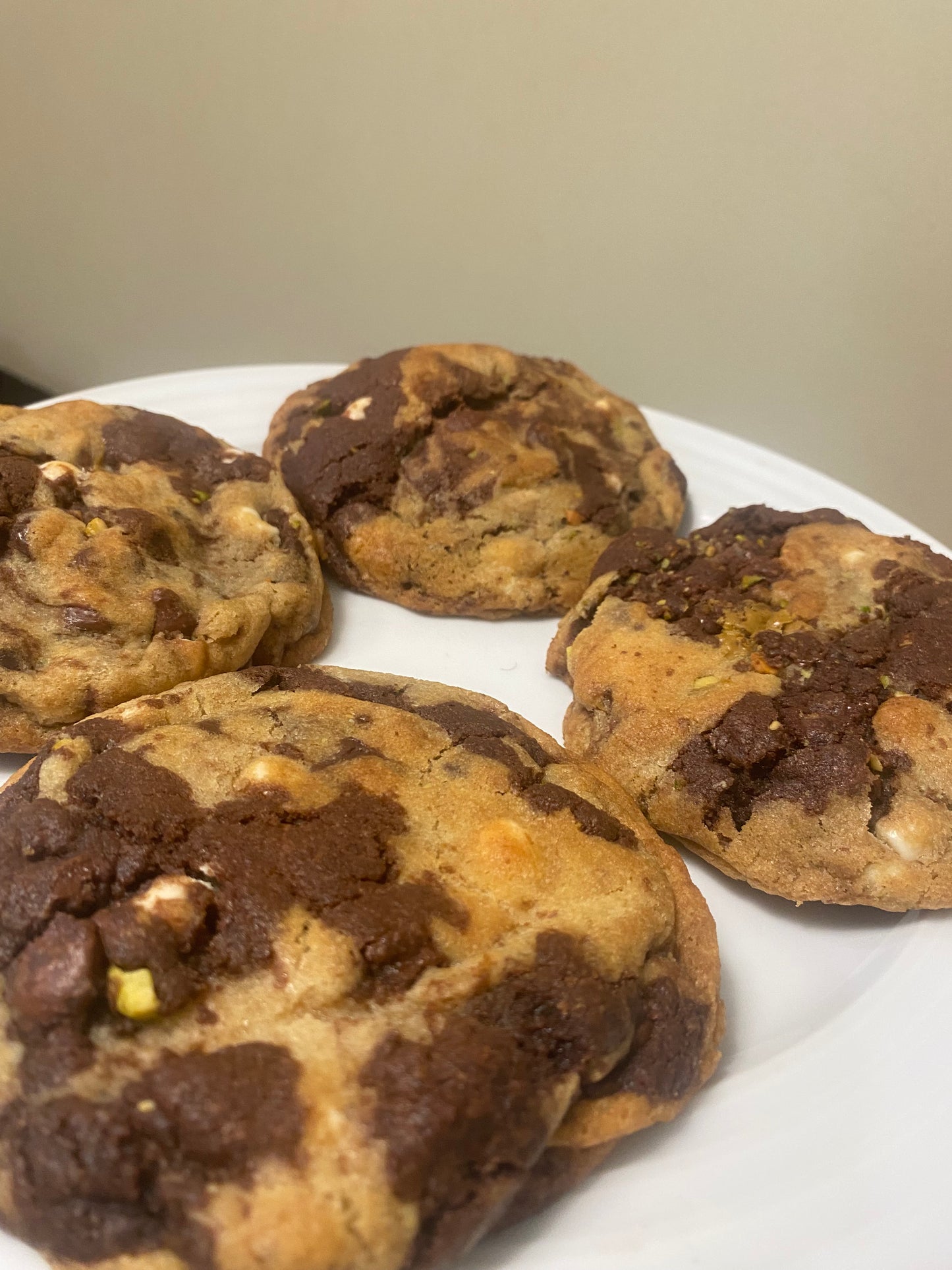 𝐏𝐢𝐬𝐭𝐚𝐜𝐡𝐢𝐨 𝐁𝐫𝐨𝐨𝐤𝐢𝐞