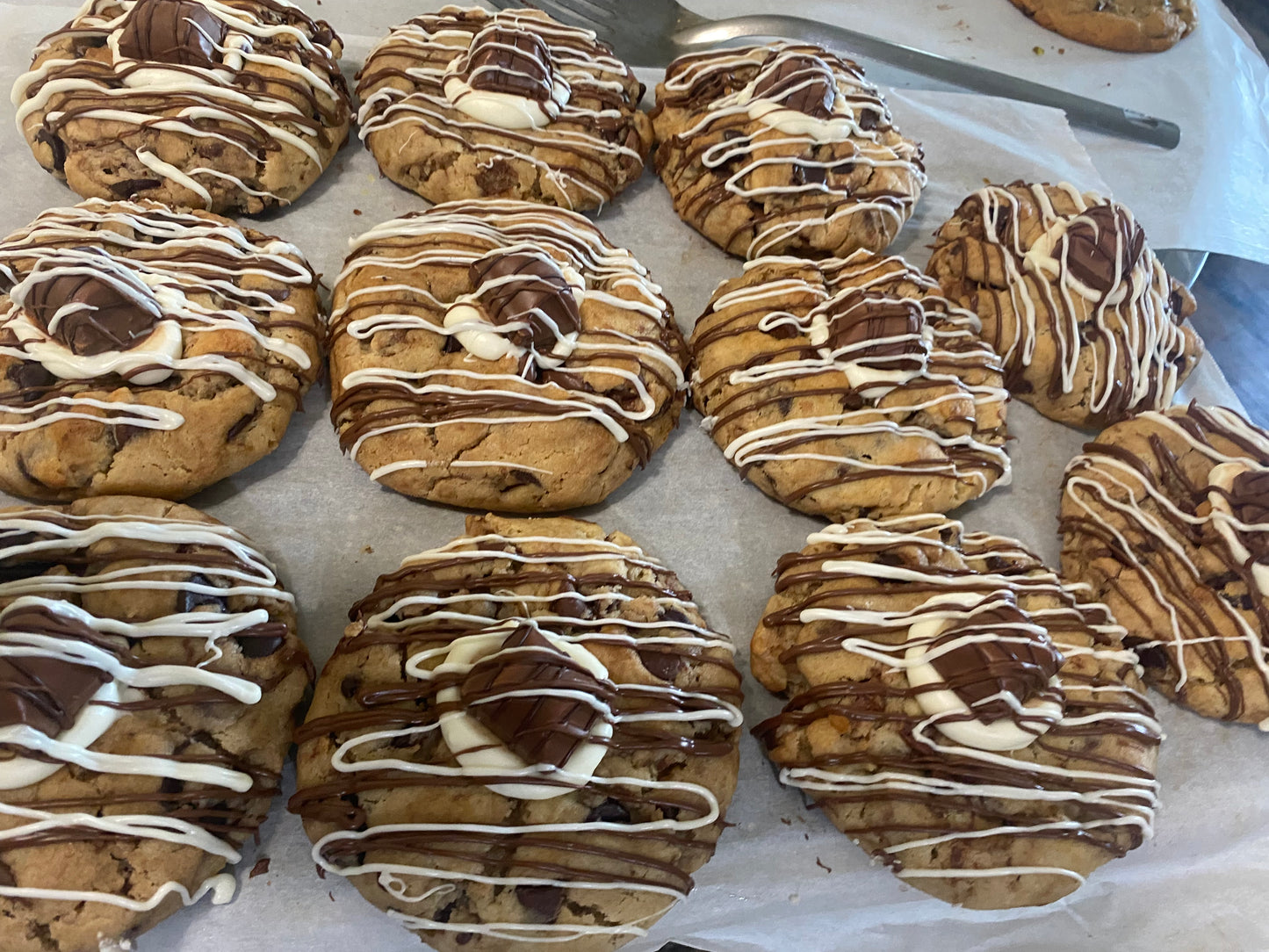 𝐊𝐢𝐧𝐝𝐞𝐫 𝐁𝐮𝐞𝐧𝐨