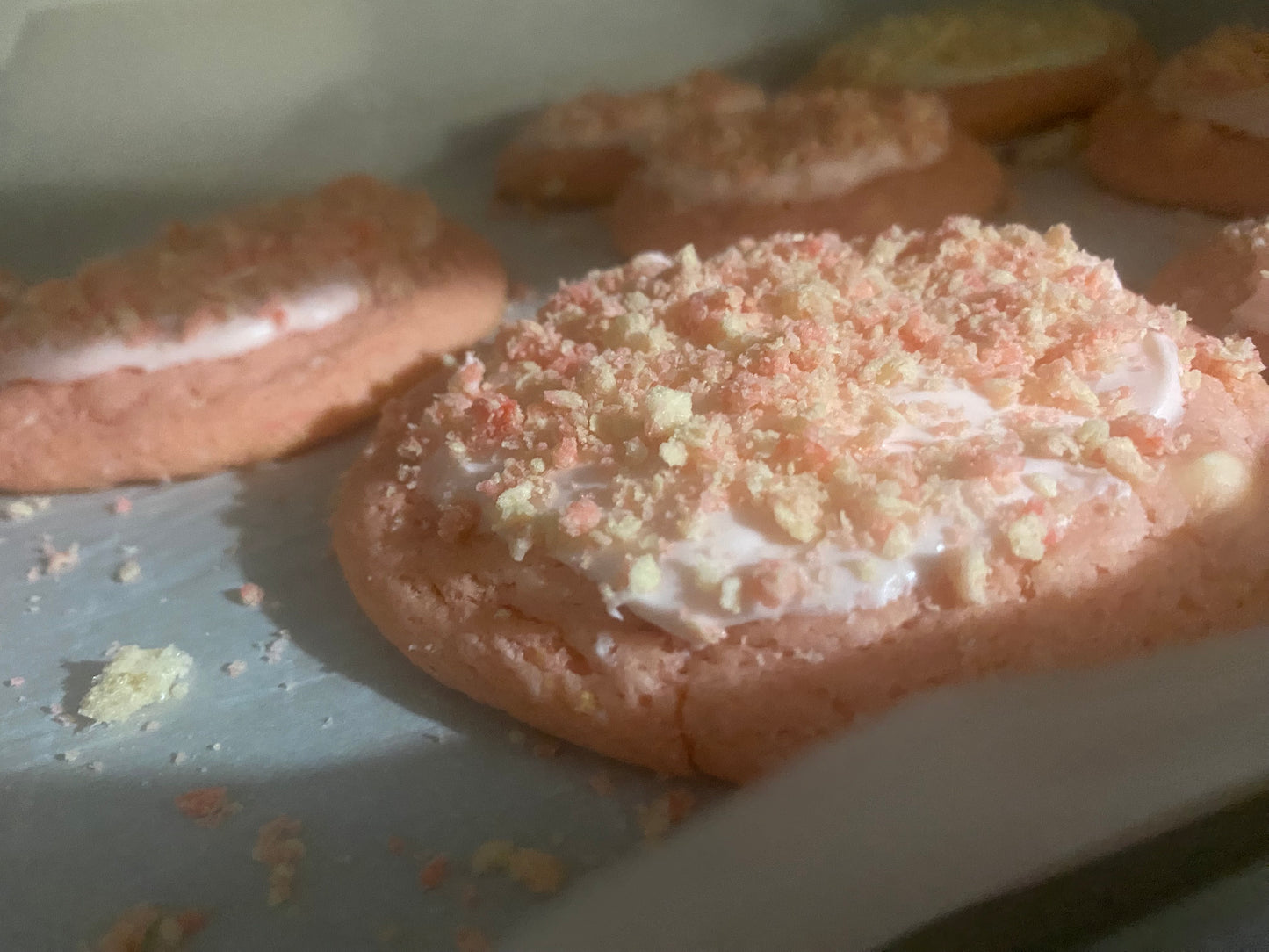 𝐒𝐭𝐫𝐚𝐰𝐛𝐞𝐫𝐫𝐲 𝐂𝐫𝐮𝐧𝐜𝐡